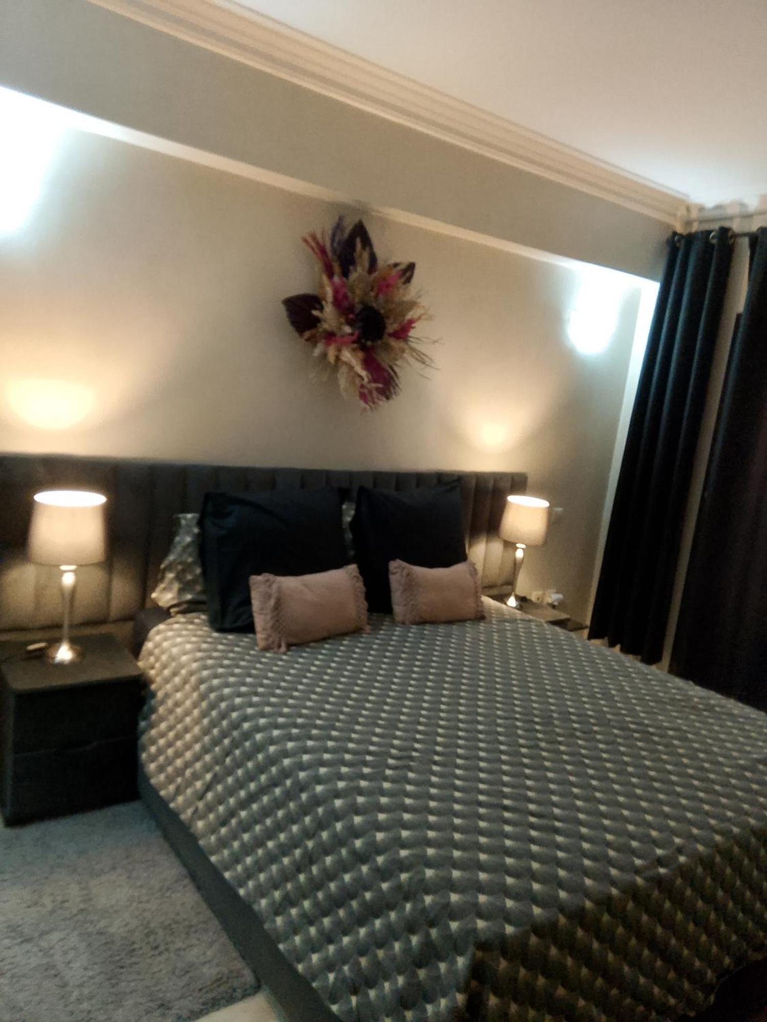 Confort Avec Possibilite Transport Aeroport Apartment *